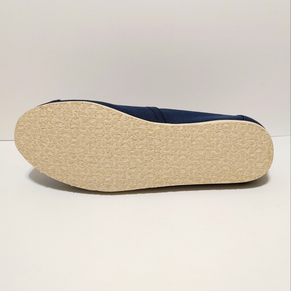 TOMS Navy Canvas Men's Classics - Picture 3 of 4